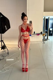 Фотография номер 11 - Камилла, 18 лет